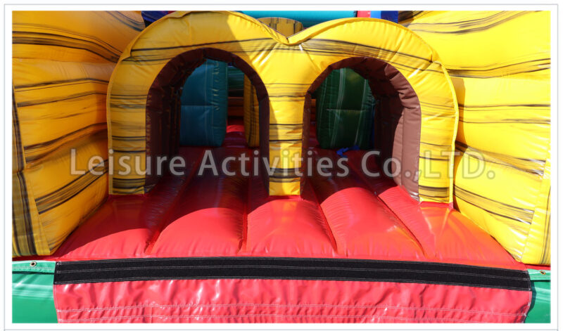 three little pigs obstacle wet/dry